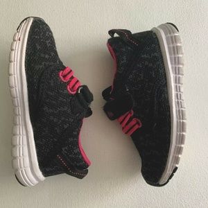 Coodoo Toddler Girl Size 6 Sneaker